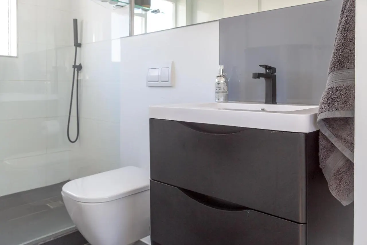 Cosy And Classy Sea Point Apartment Cape Town 0*,  South Africa