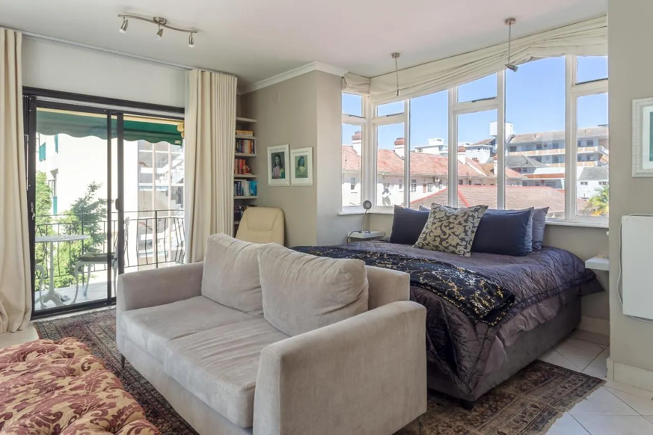 Cosy And Classy Sea Point Apartment Cape Town 0*,