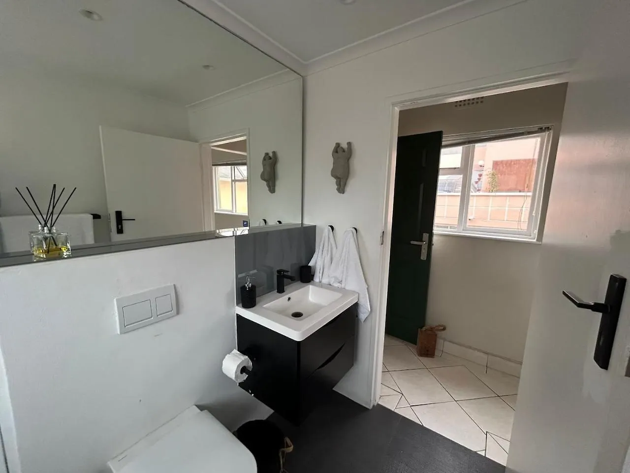 Cosy And Classy Sea Point Apartment Cape Town 0*,